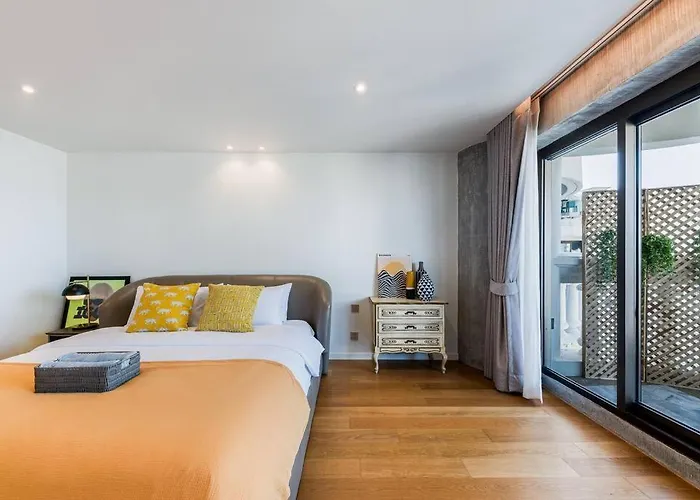 아파트 Iconic Skyline, Big Apartment, Great Location *