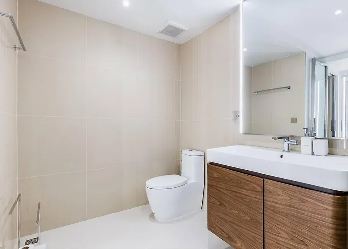 아파트 Iconic Skyline, Big Apartment, Great Location *