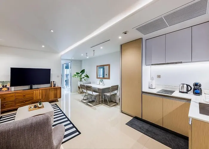 Iconic Skyline, Big Apartment, Great Location 아파트 방콕