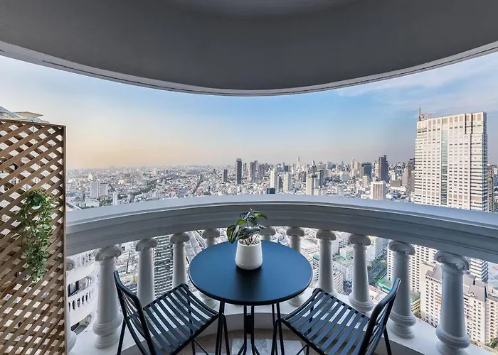 Iconic Skyline, Big Apartment, Great Location 아파트 *